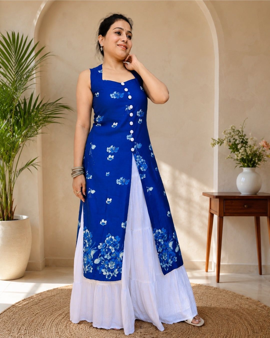 SUMITRA Women's Royal Blue Floral Printed Sleeveless Front Slit Kurti