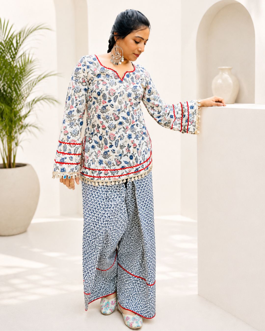 SUDI Blue Floral Printed Cotton Kurti with Printed farshi Co-ord Suit Set