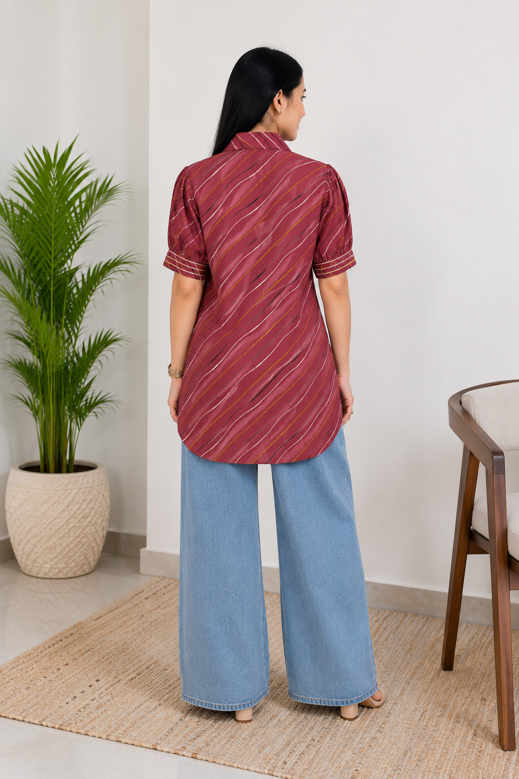 ROOP MAUVE with Collar NECK &Coin Lace Detail